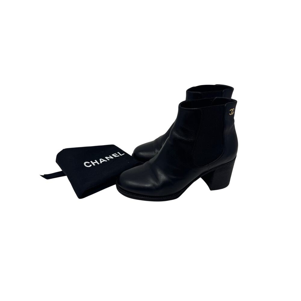 Chanel Black Leather Ankle Boots CC Logo Block Heel Booties Size 38C - Picture 10 of 10